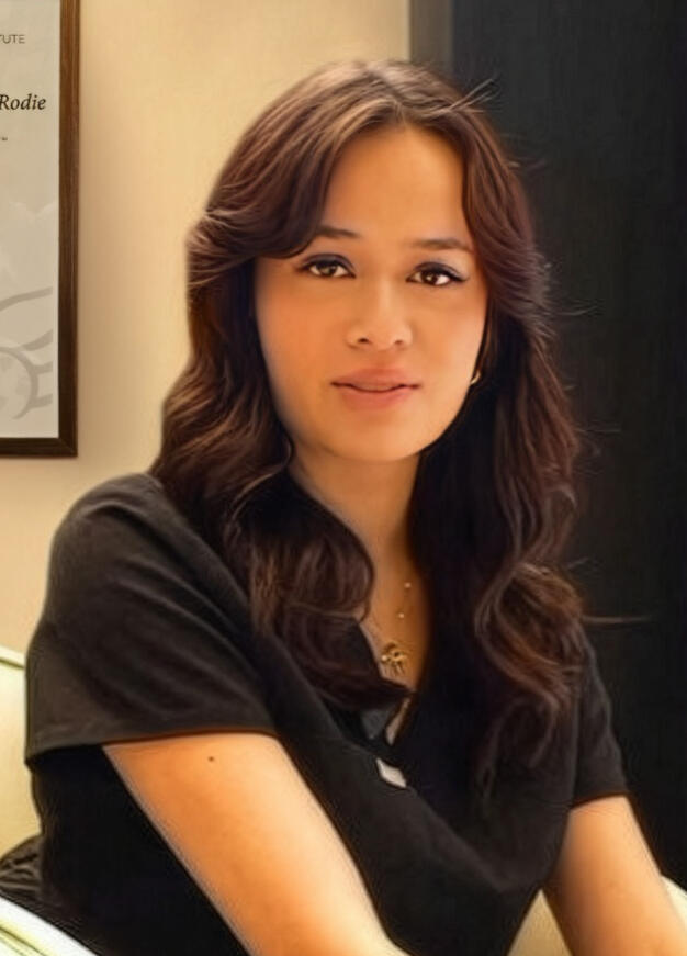 Anastasia Founder/Medical Aesthetician Facials & Headspa